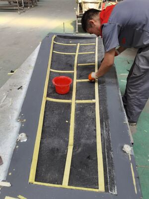 Модель автомобильного бампера из стекловолокна