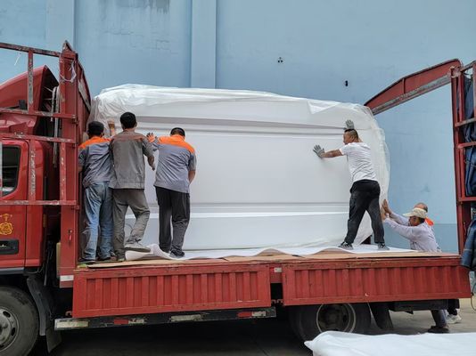 Долговечное УФ-стойкое FRP верхнее покрытие для лодок, автомобилей, автобусов